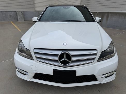 Used 2013 Mercedes-Benz C 350 Sport image 8