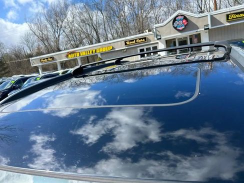 Used 2017 Honda Pilot EX-L image 10