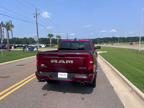 Used 2025 RAM 1500 Big Horn AWD/4WD image 6
