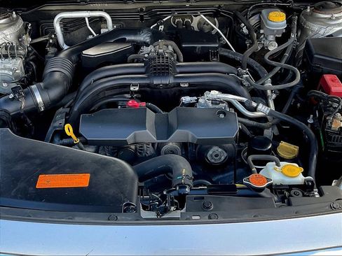 Used 2017 Subaru Outback 2.5i Limited w/ Popular Package #5 AWD/4WD image 30