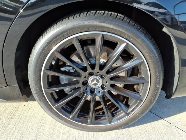 Certified 2023 Mercedes-Benz S 500 4MATIC image 24