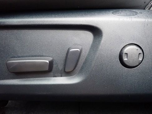 Used 2016 Toyota Tundra SR5 image 20