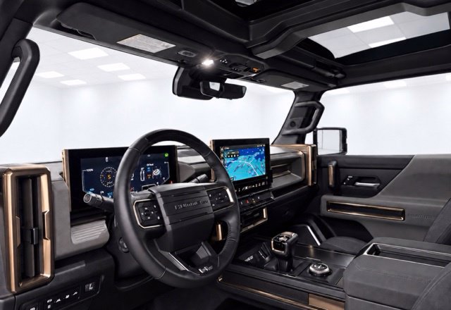 Used 2025 GMC Hummer EV 2X AWD/4WD image 14