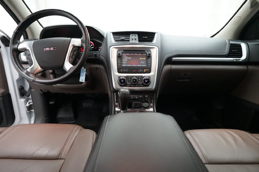 Used 2017 GMC Acadia Limited SLT AWD/4WD image 5