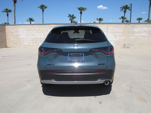 Certified 2026 Honda HR-V Sport image 7