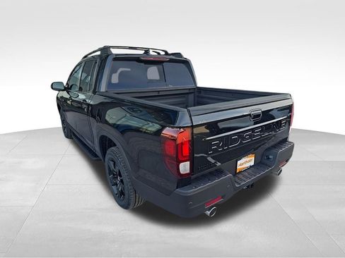 New 2026 Honda Ridgeline Black Edition image 3