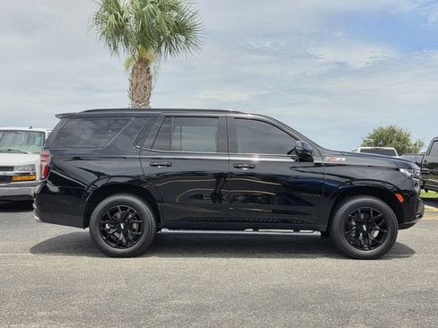 Used 2022 Chevrolet Tahoe Z71 w/ Z71 Off-Road Package AWD/4WD image 7