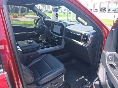 Used 2024 Ford F150 Lariat w/ Equipment Group 502A High AWD/4WD image 10