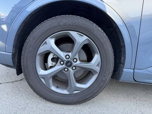 Certified 2023 Ford Escape ST-Line image 9