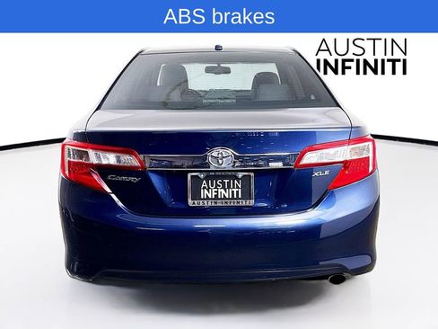 Used 2014 Toyota Camry XLE image 7