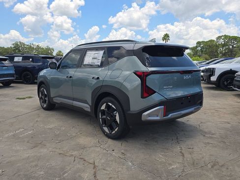 New 2027 Kia Seltos EX FWD image 6