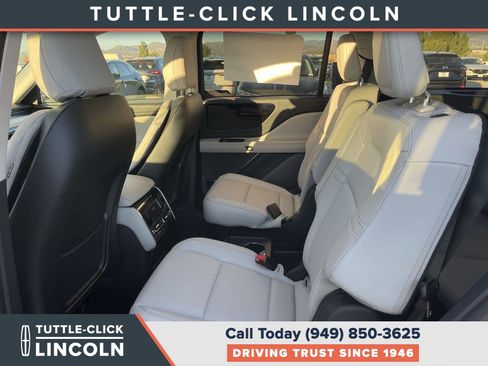 New 2026 Lincoln Aviator 2WD image 18
