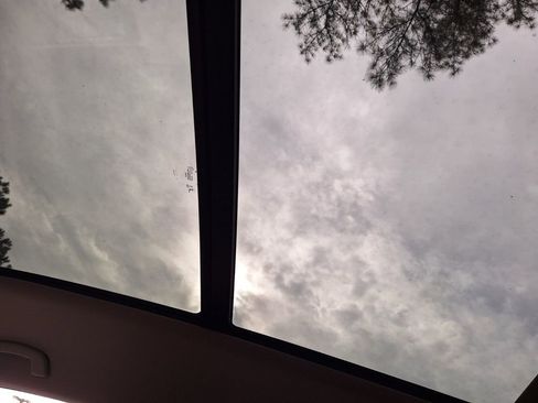 New 2026 Volkswagen Atlas SE image 22