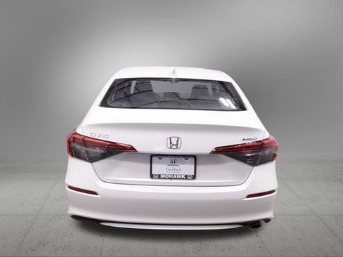 Certified 2024 Honda Civic Sport image 5
