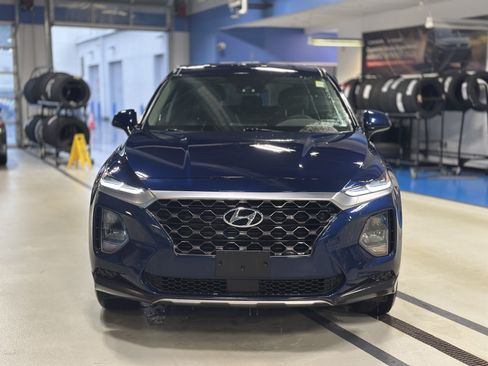 Used 2019 Hyundai Santa Fe SE AWD/4WD image 2