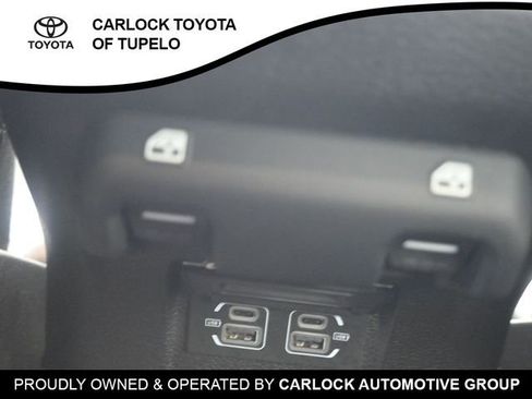 Used 2021 Jeep Wrangler Unlimited Sahara image 27