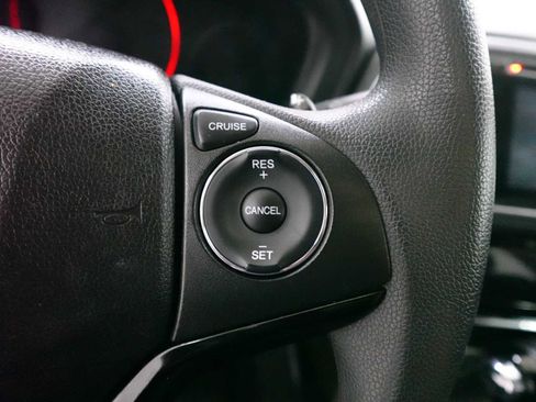 Used 2017 Honda HR-V EX image 18