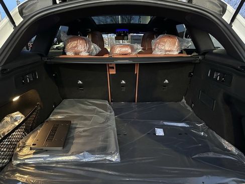 New 2026 Mercedes-Benz GLC 300 4MATIC image 10