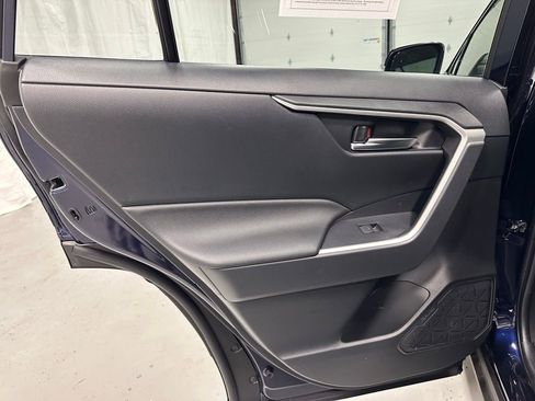 Used 2025 Toyota RAV4 XLE w/ Convenience Package image 43