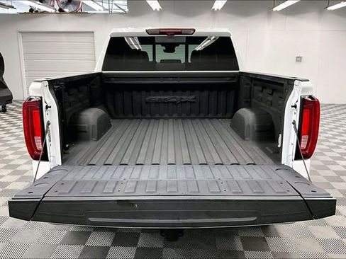 Used 2024 GMC Sierra 1500 AT4X AWD/4WD image 34