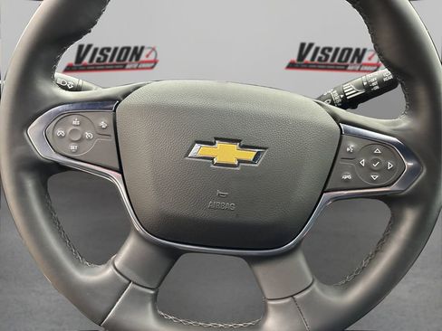 Used 2023 Chevrolet Traverse LT image 24