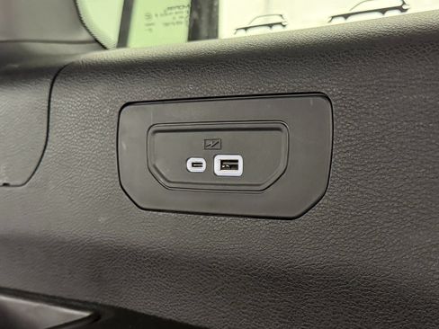 Used 2023 Jeep Grand Cherokee L Laredo AWD/4WD image 30