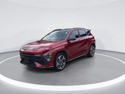 Used 2024 Hyundai Kona N Line image 4