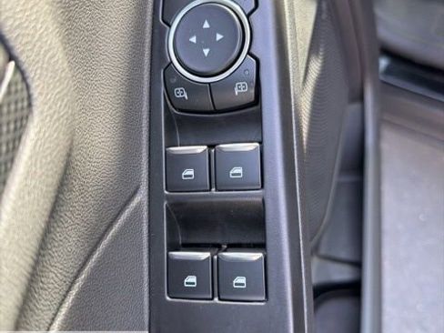 Used 2025 Ford Escape ST-Line image 35