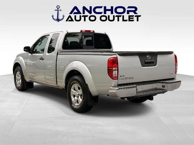 Used 2013 Nissan Frontier SV RWD image 6