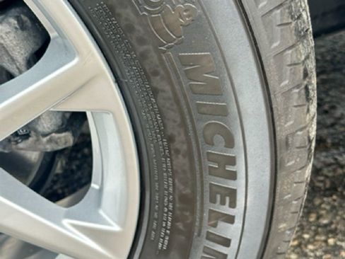 Used 2024 Chevrolet Equinox LT image 24