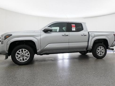 New 2026 Toyota Tacoma SR5 image 8