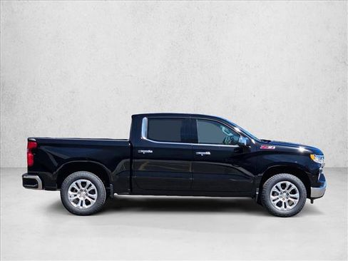 New 2026 Chevrolet Silverado 1500 LTZ w/ Z71 Off-Road Package AWD/4WD image 9