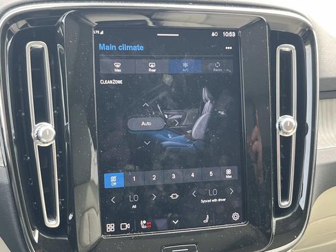 Used 2023 Volvo XC40 B4 Plus w/ Driver Assist Package image 26