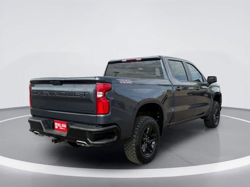 Used 2021 Chevrolet Silverado 1500 Custom Trail Boss w/ LPO, Dark Essentials Package AWD/4WD image 7