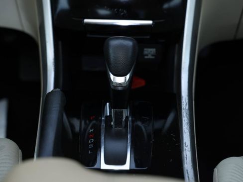 Used 2017 Honda Accord LX image 23