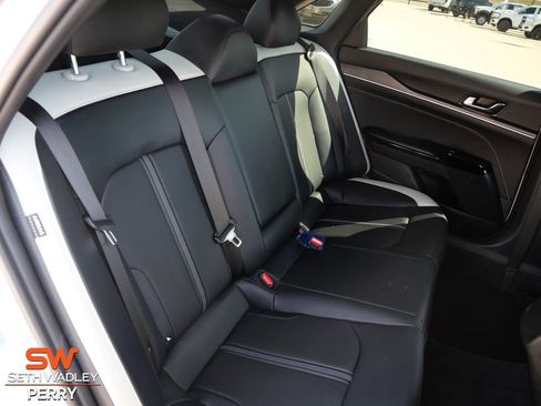 Used 2025 Kia K5 GT-Line image 18