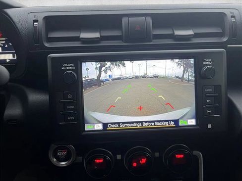 Used 2024 Toyota GR86 image 10