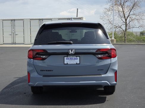 New 2026 Honda Odyssey Sport-L image 18
