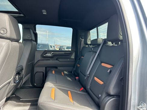 New 2026 GMC Sierra 2500 AT4 w/ AT4 Premium Plus Package AWD/4WD image 37