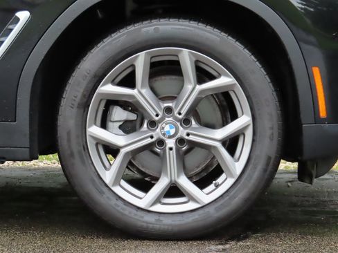 Used 2023 BMW X3 xDrive30i AWD/4WD image 14