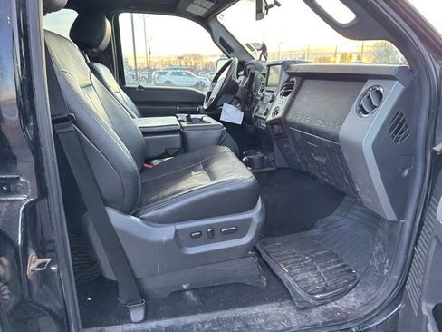 Used 2016 Ford F250 Lariat w/ Lariat Interior Package image 10