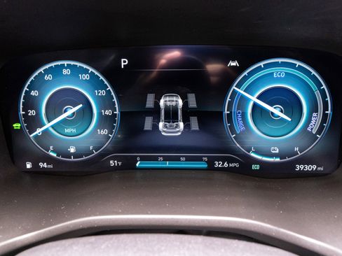 Used 2022 Hyundai Santa Fe SEL Premium w/ Cargo Package image 25