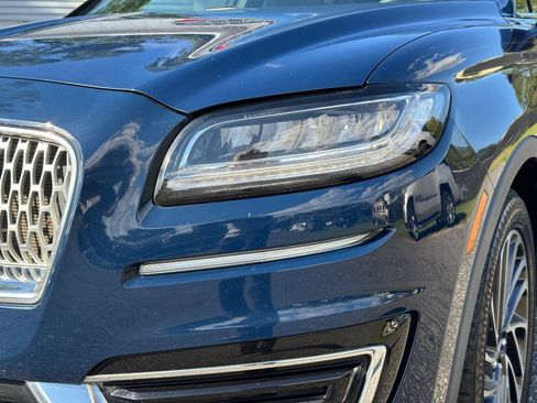 Used 2019 Lincoln Nautilus Reserve w/ Driver Assistance Package FWD image 8