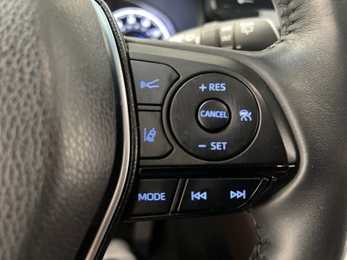 Used 2022 Toyota Venza Limited AWD/4WD image 40