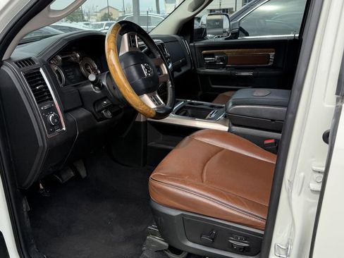 Used 2018 RAM 3500 Laramie Longhorn image 3