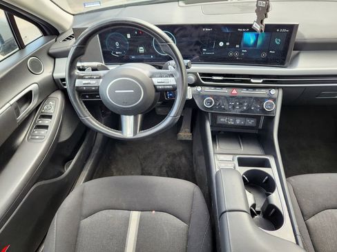 Used 2024 Hyundai Sonata SEL w/ Convenience Package FWD image 12