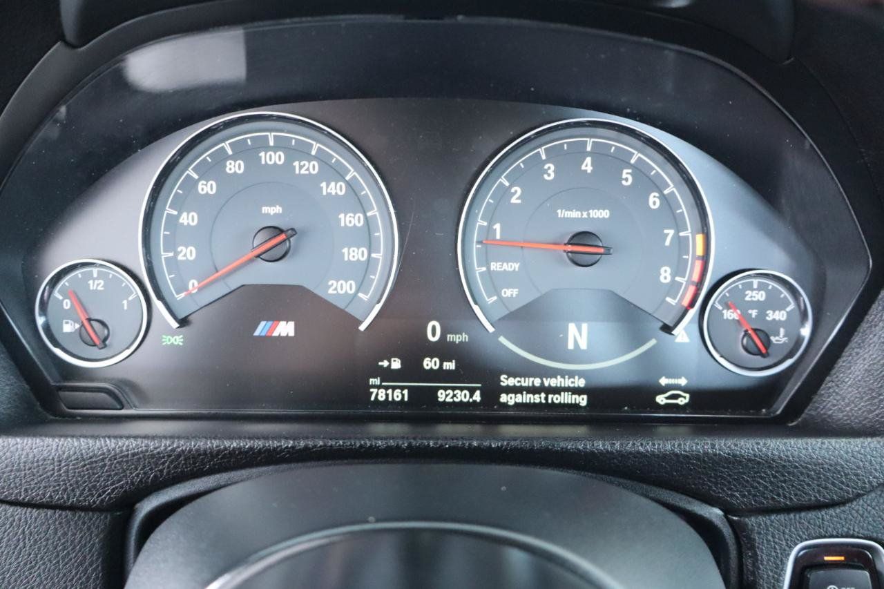 Used 2018 BMW M3 RWD image 23
