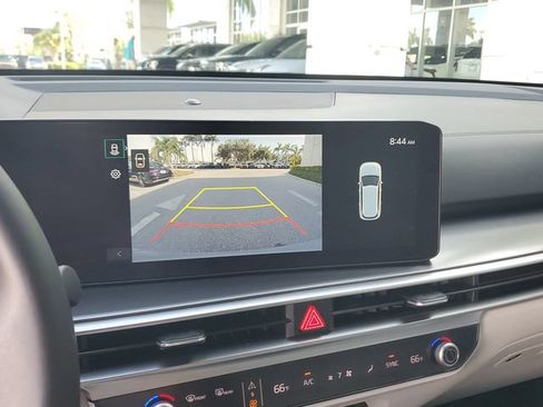 Used 2024 Kia Sorento S w/ Panoramic Sunroof Package FWD image 27
