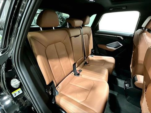Certified 2025 Audi Q3 2.0T Premium w/ Convenience Package image 28