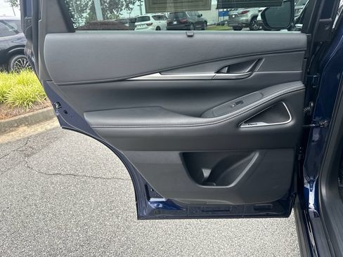 Used 2026 INFINITI QX60 Luxe w/ Cargo Package FWD image 18